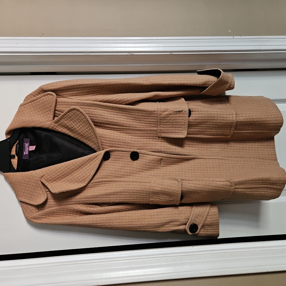 Taunt Coat - Picture 2 of 7